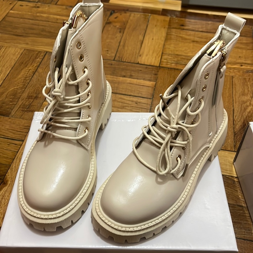 Cream boots